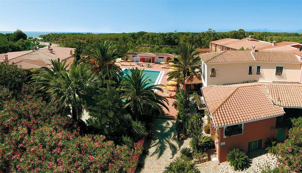 Cala Ginepro Hotel Resort & Spa Orosei Exterior foto
