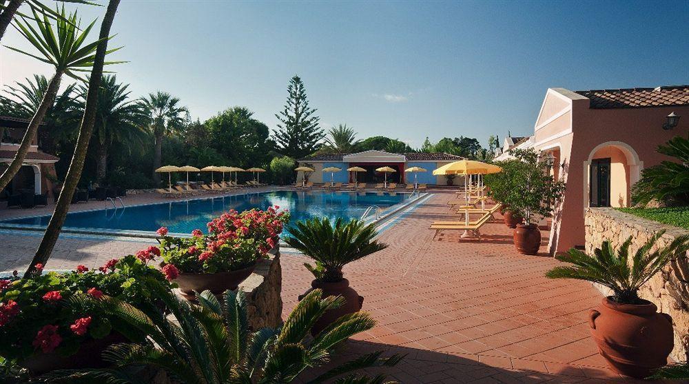 Cala Ginepro Hotel Resort & Spa Orosei Exterior foto
