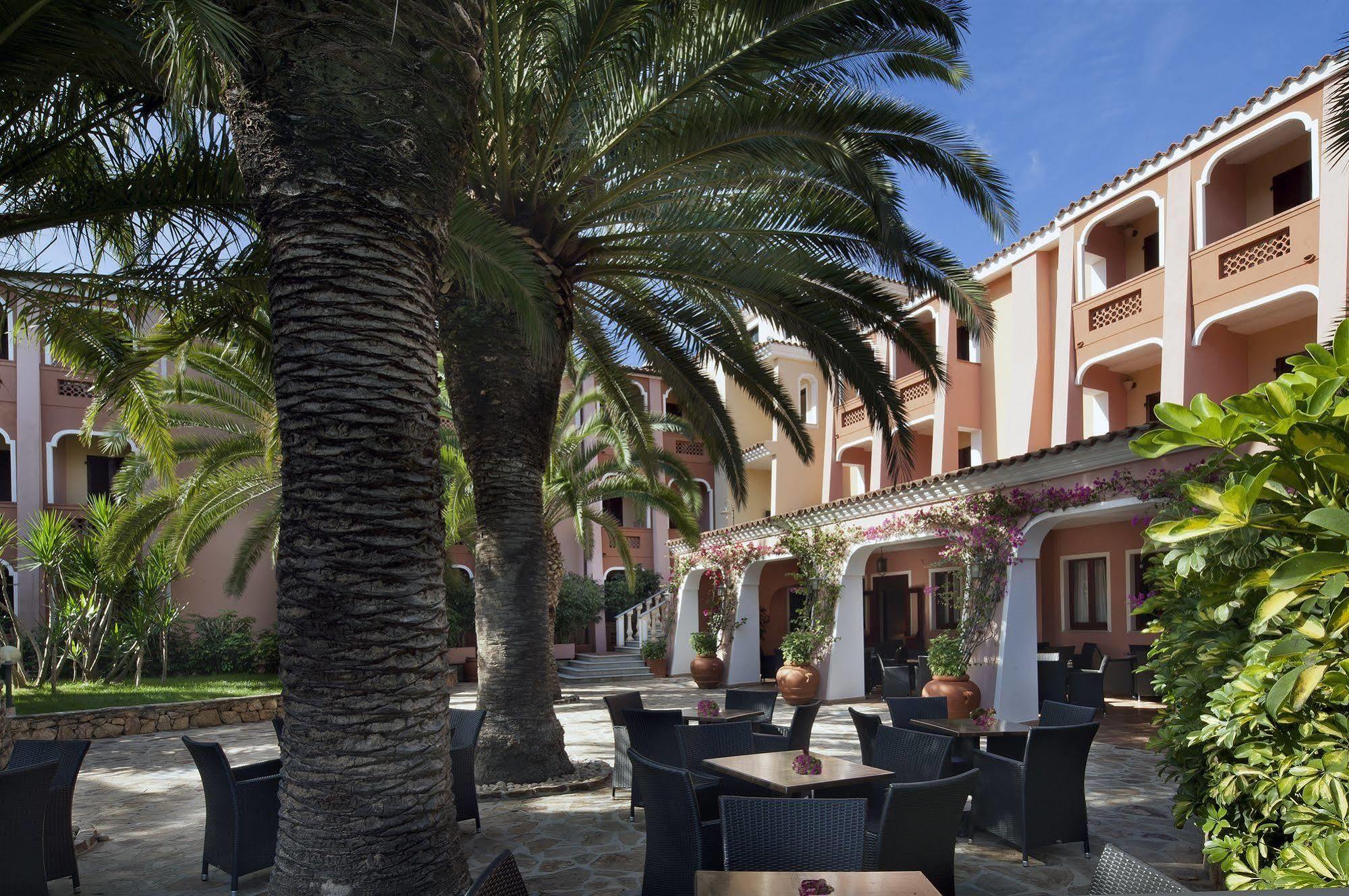 Cala Ginepro Hotel Resort & Spa Orosei Exterior foto